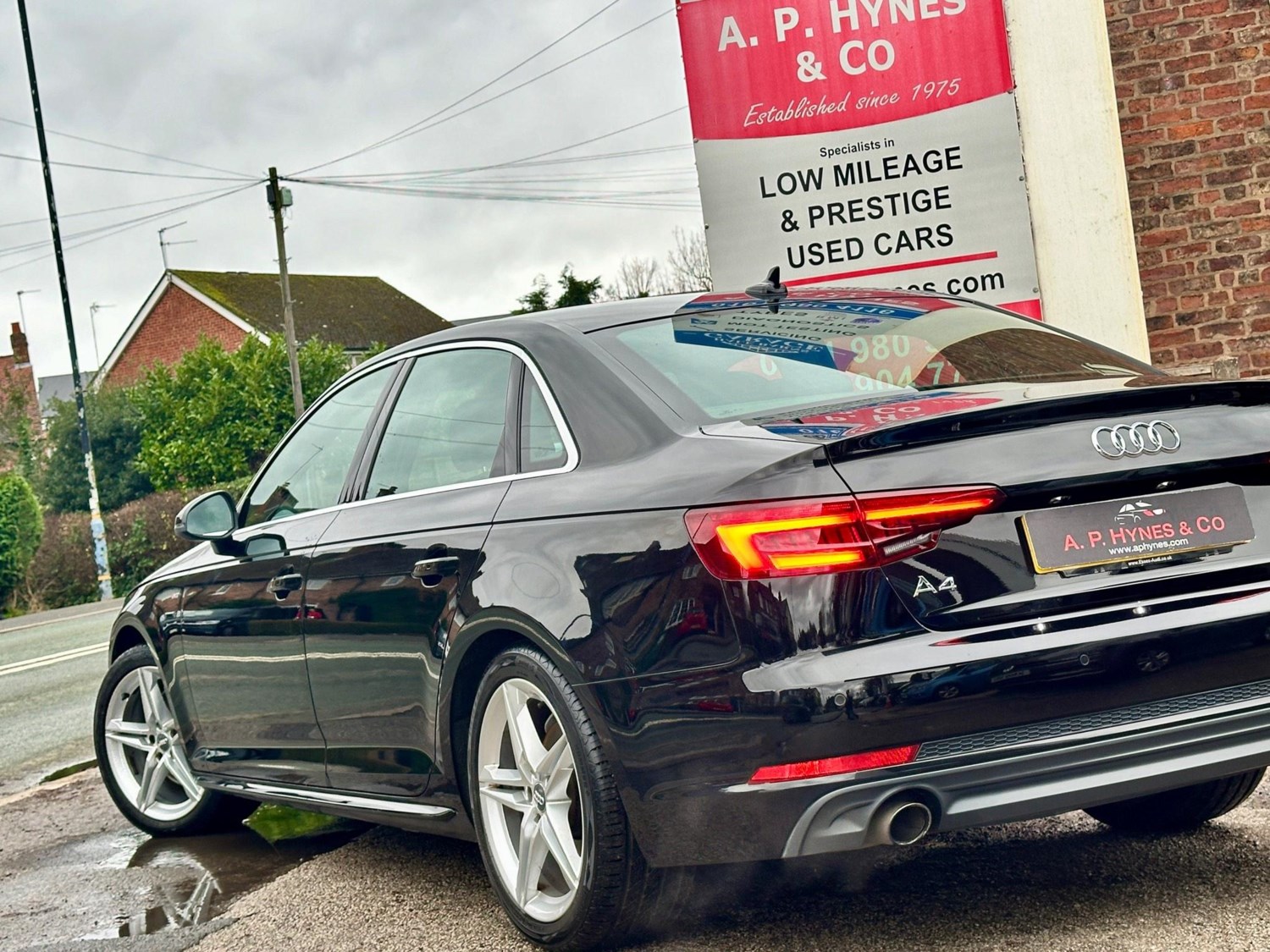 Audi A4 Listing Image