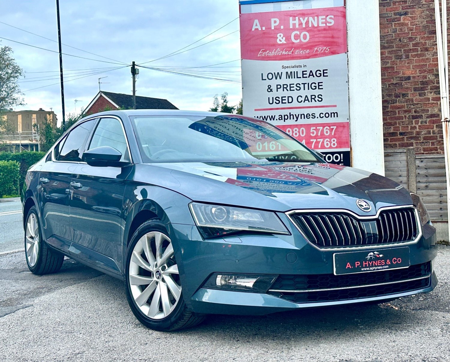 Skoda Superb Listing Image