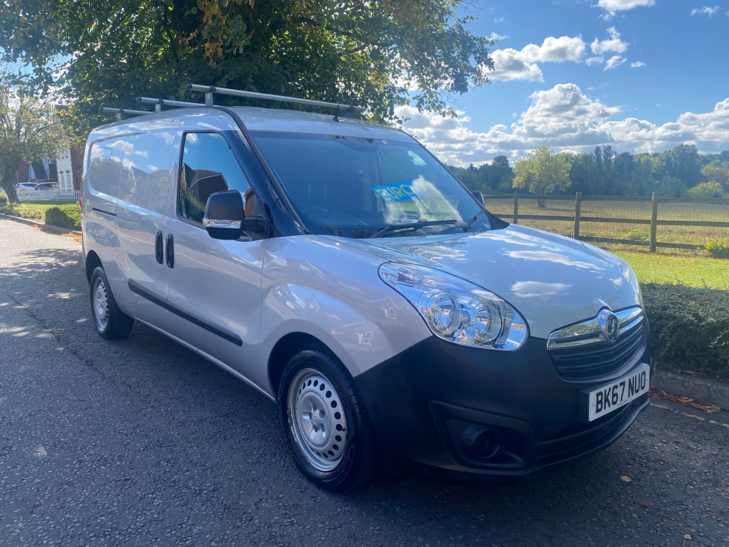 Vauxhall Combo Listing Image