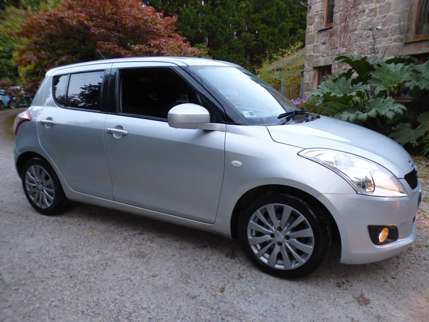 Suzuki Swift Listing Image