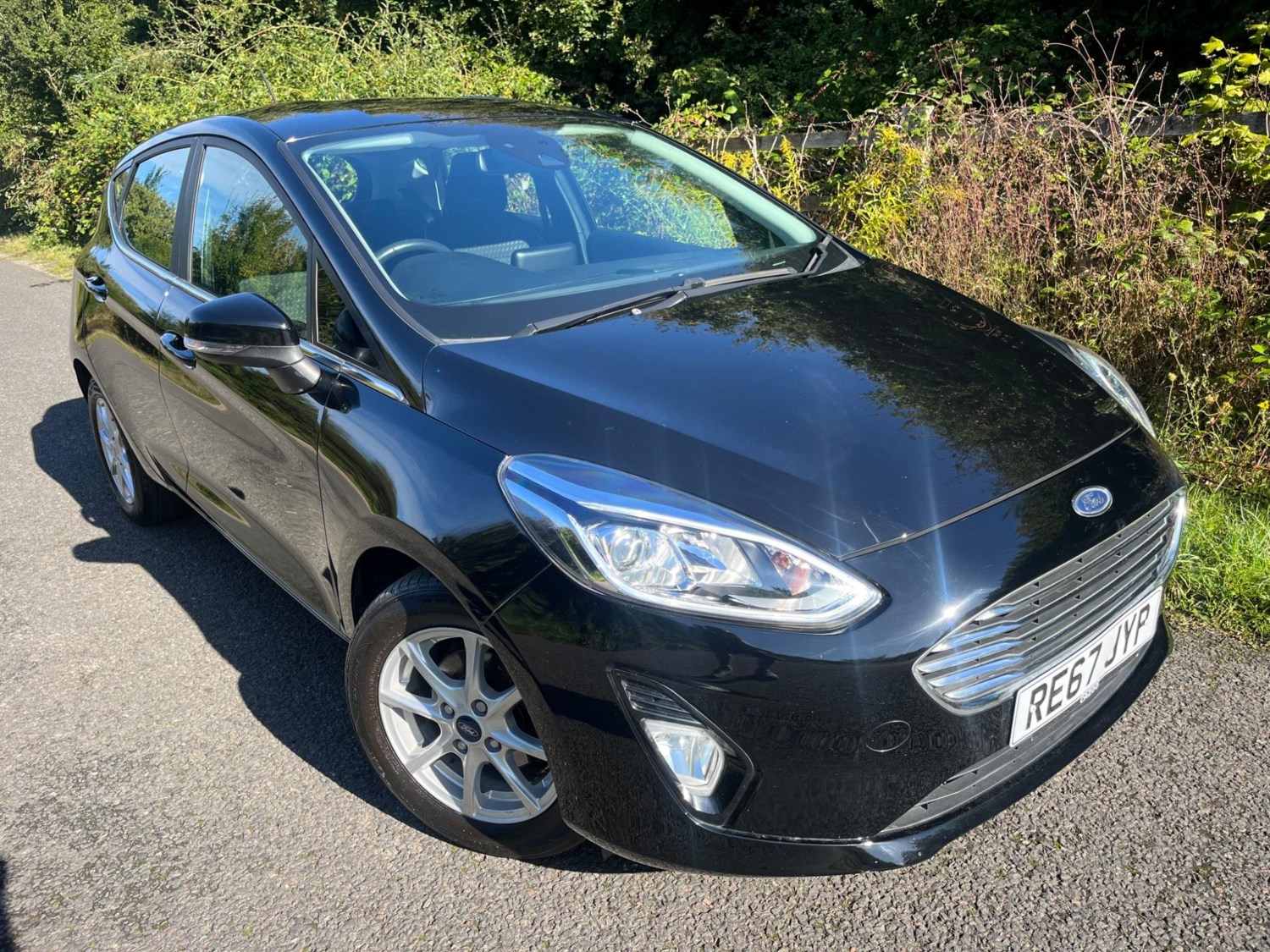 Ford Fiesta Listing Image