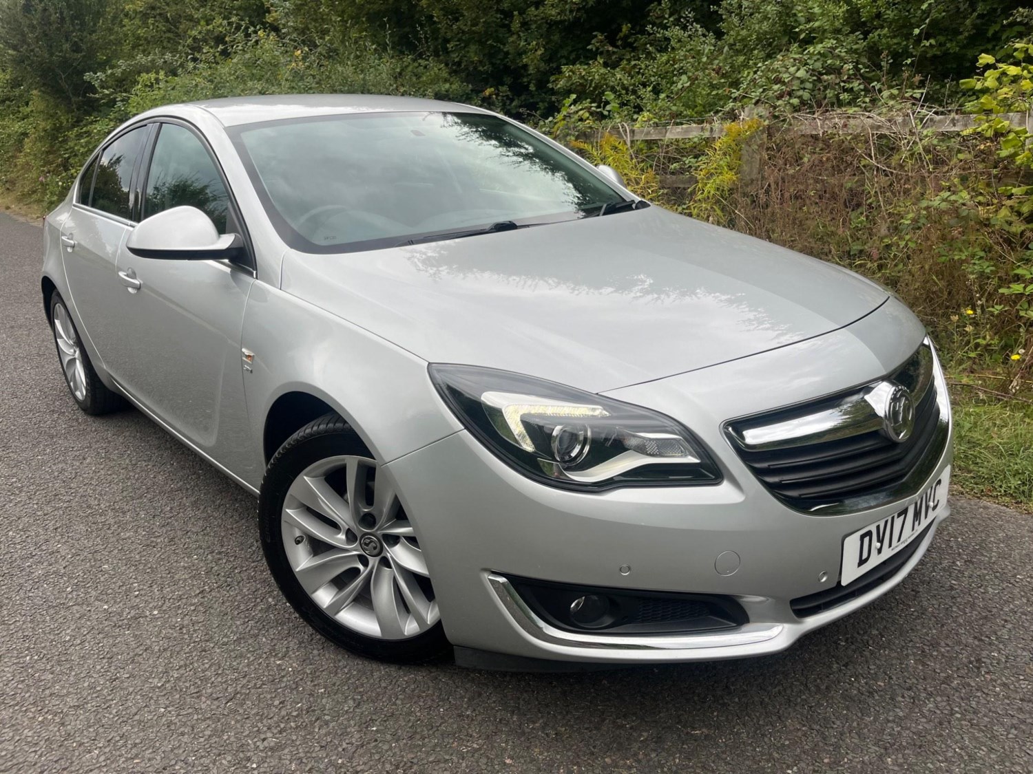 Vauxhall Insignia Listing Image