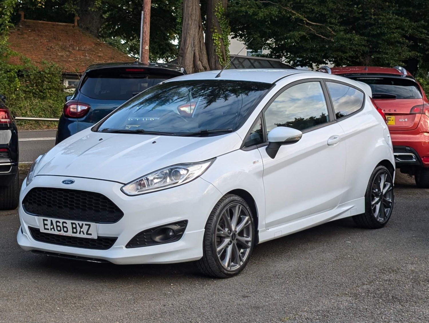 Ford Fiesta Listing Image