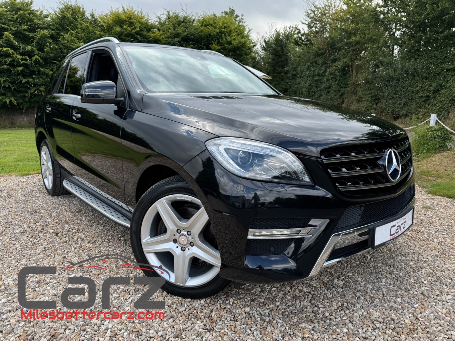 Mercedes-Benz M-Class Listing Image