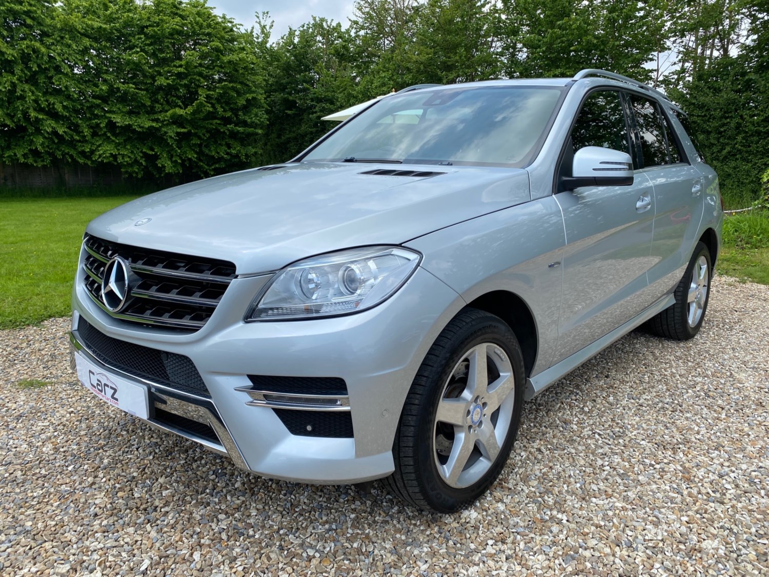 Mercedes-Benz M-Class Listing Image