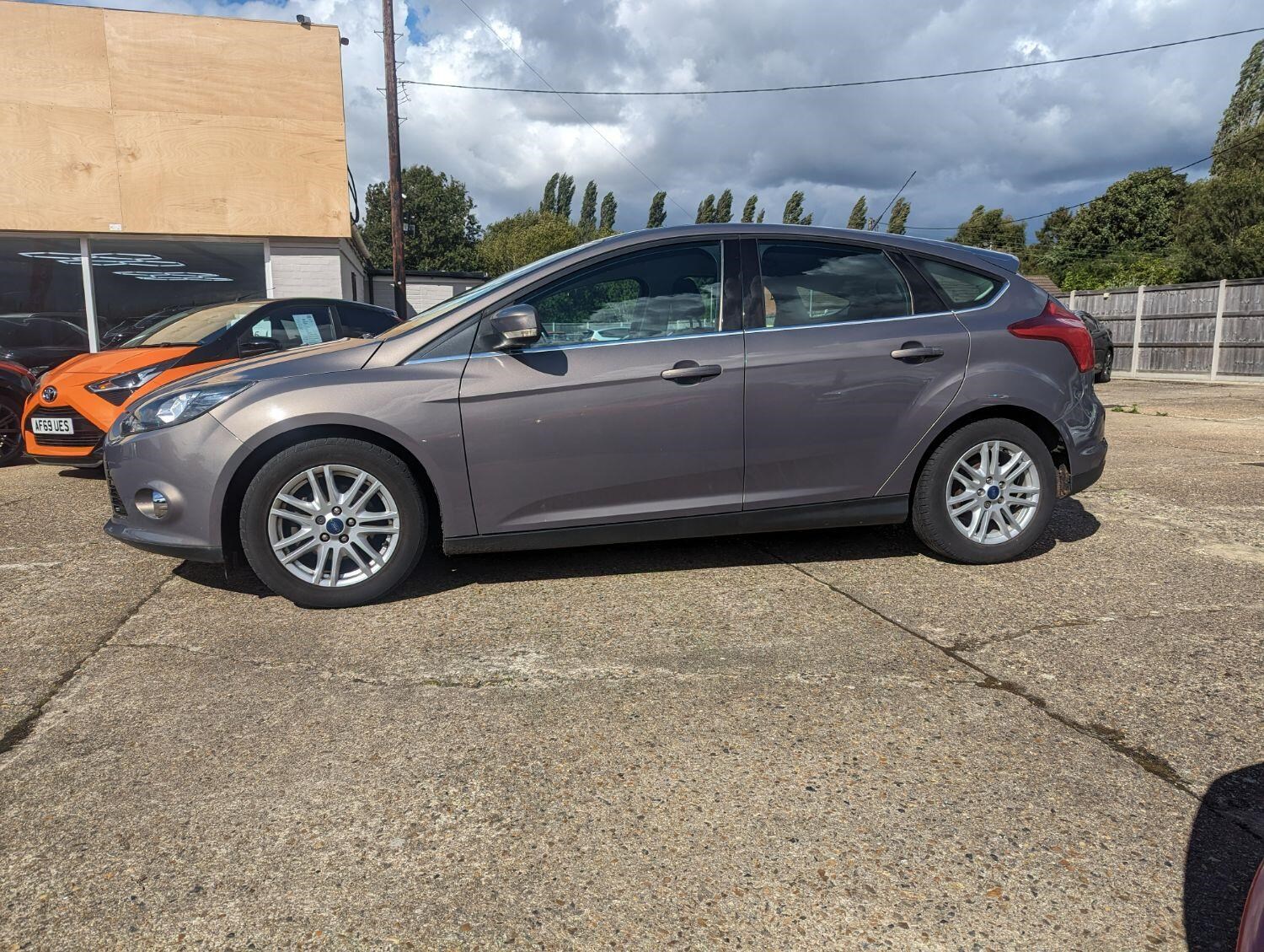 Ford Focus Listing Image