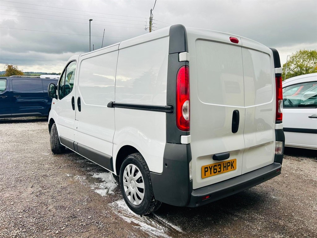 Vauxhall Vivaro Listing Image