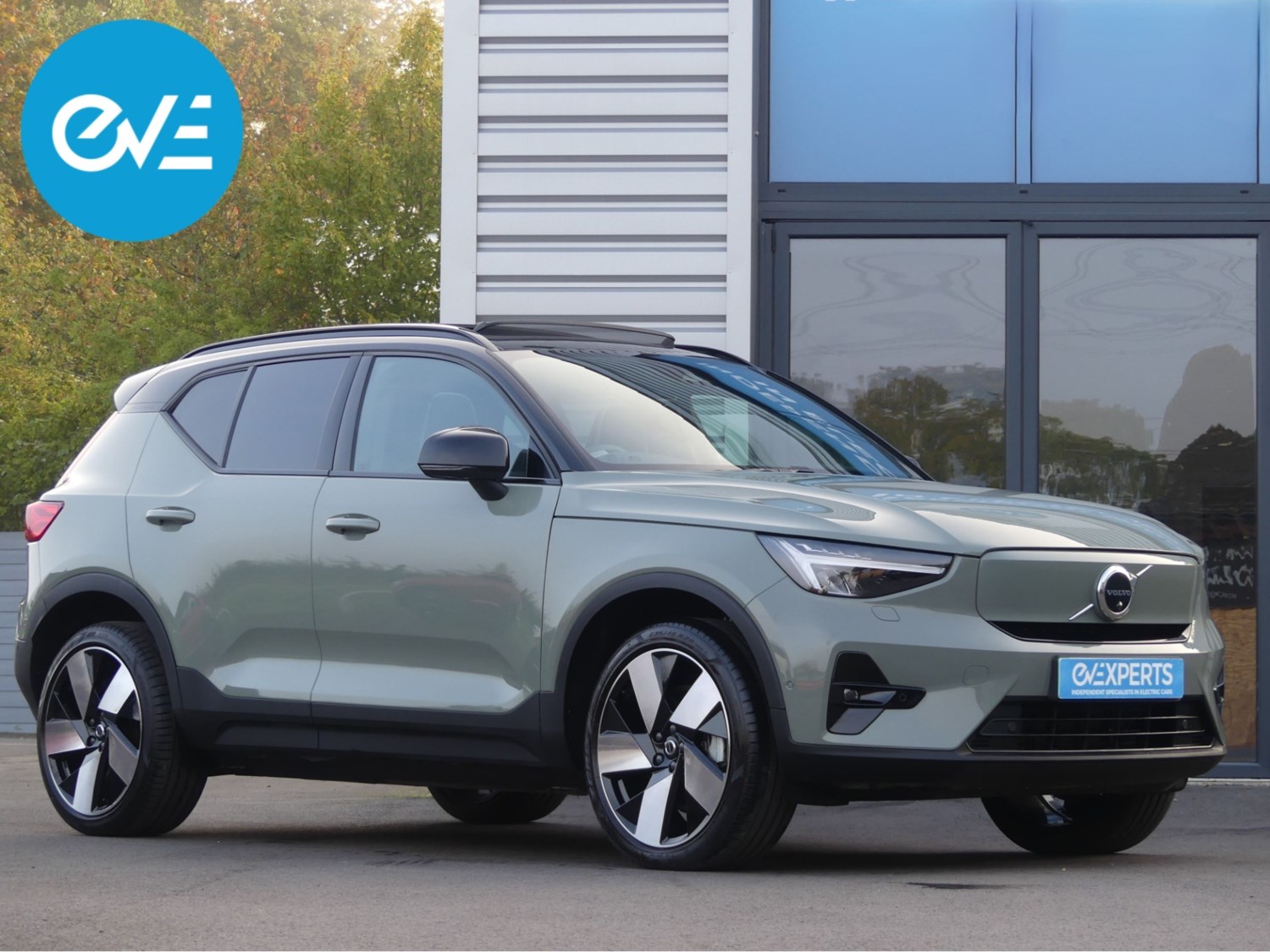 Volvo XC40 Listing Image