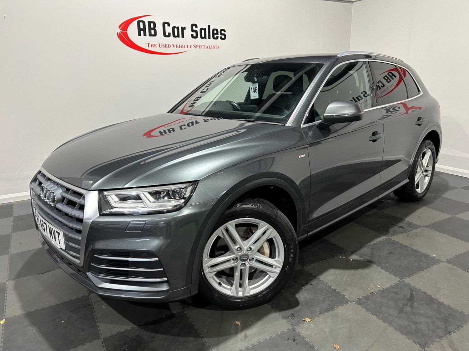 Audi Q5 Listing Image