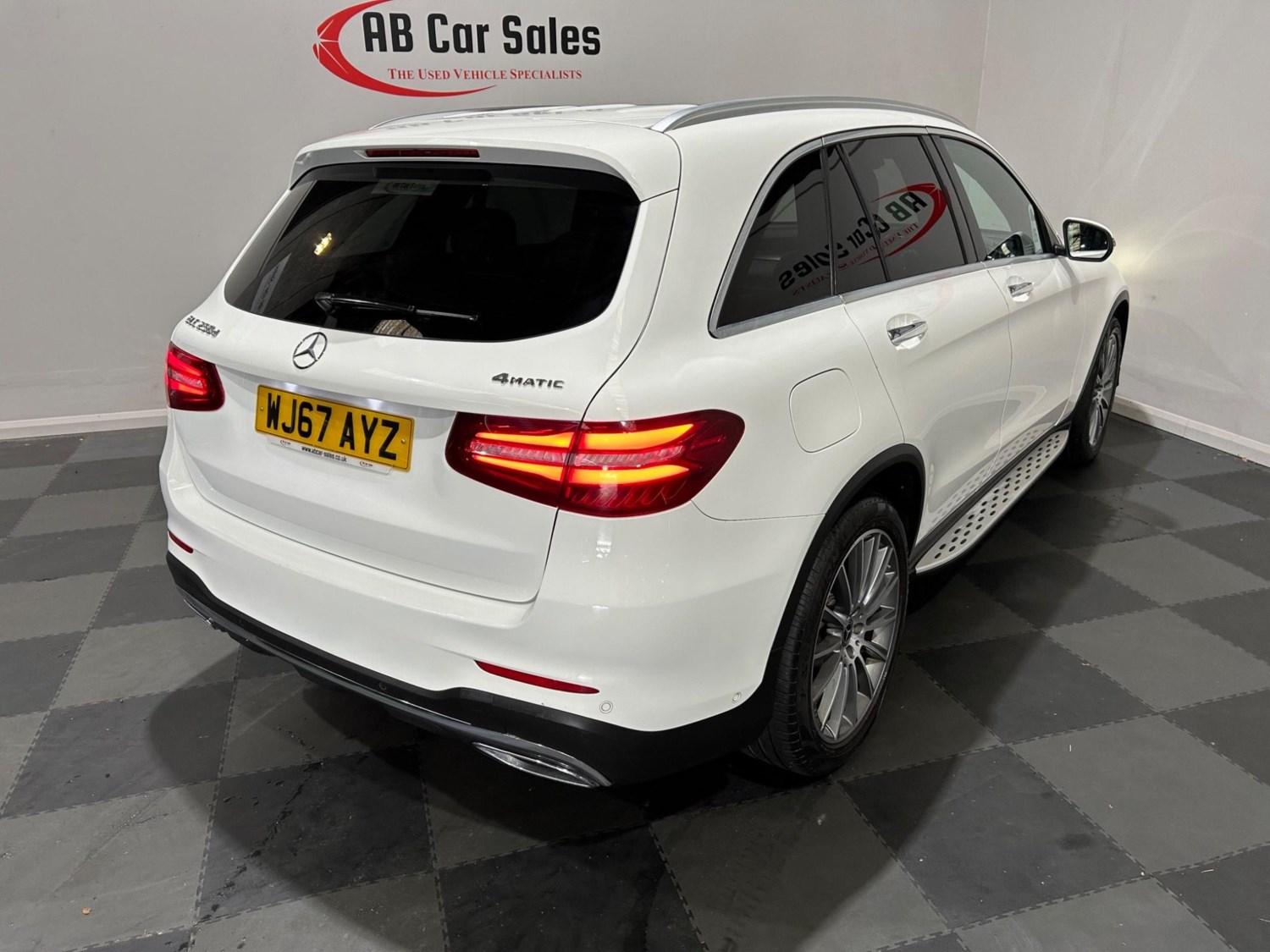 Mercedes-Benz GLC Listing Image