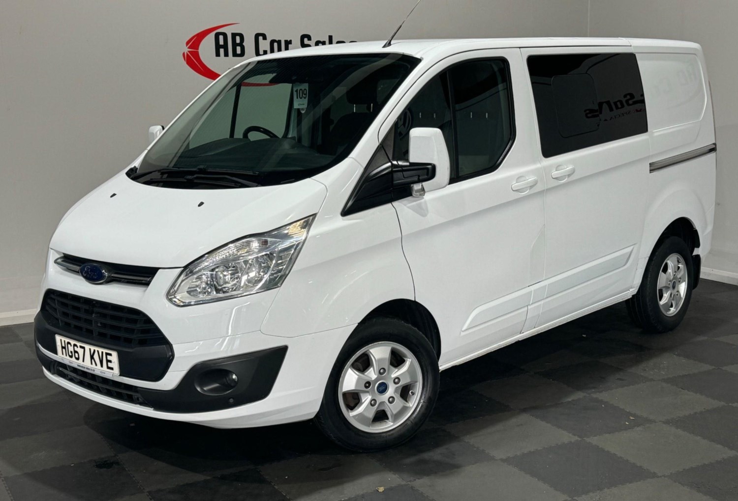 Ford Transit Custom Listing Image