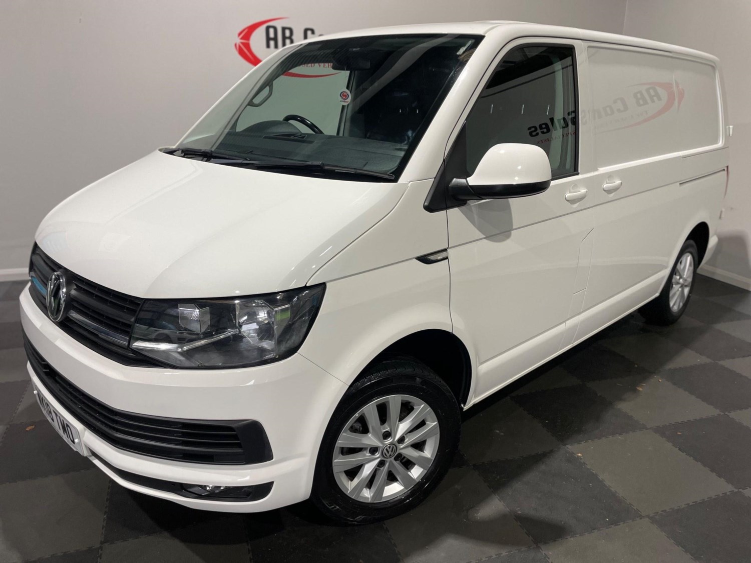 Volkswagen Transporter Listing Image