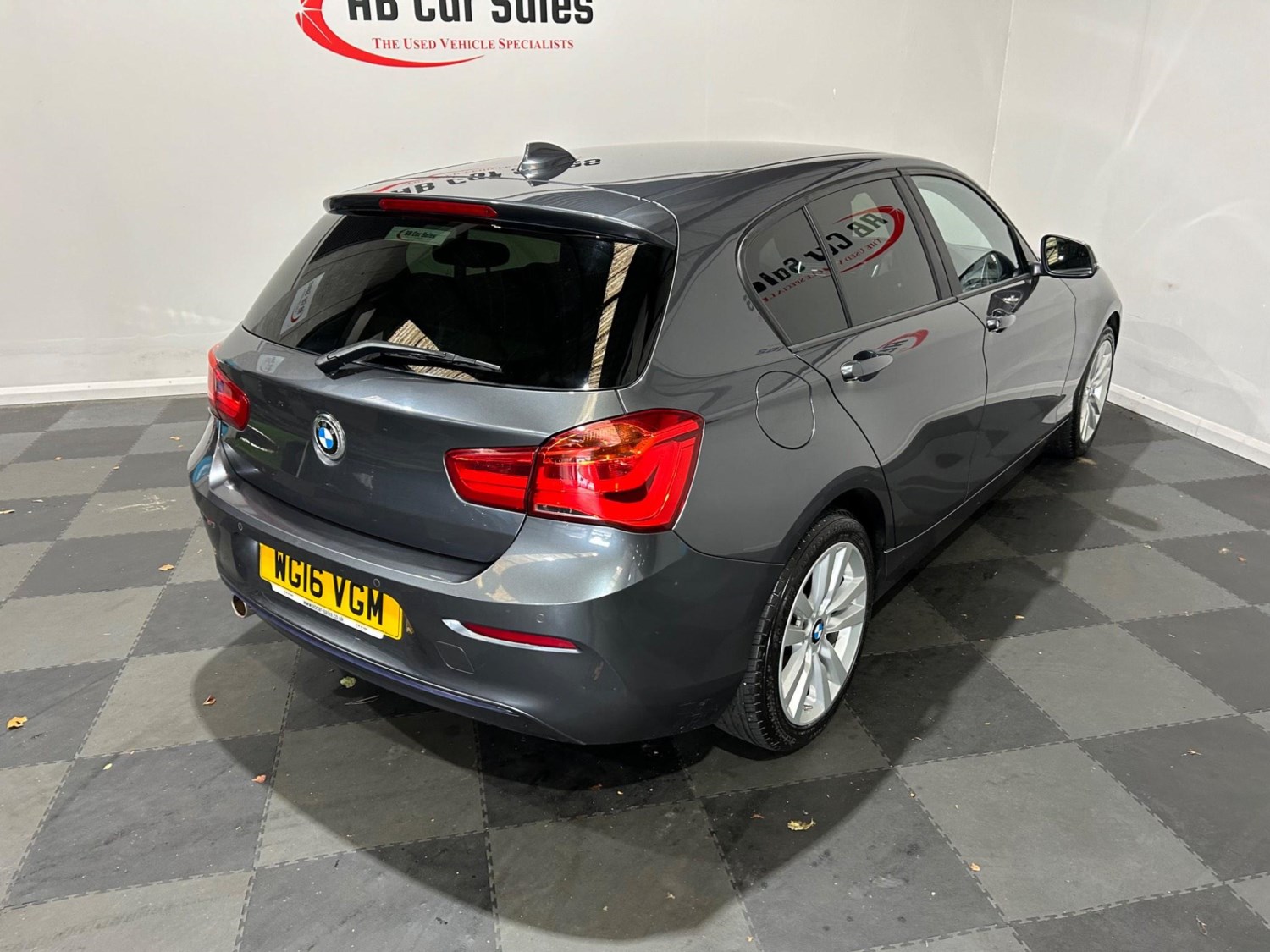 BMW 1 Series Listing Image