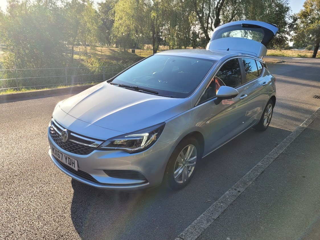 Vauxhall Astra Listing Image