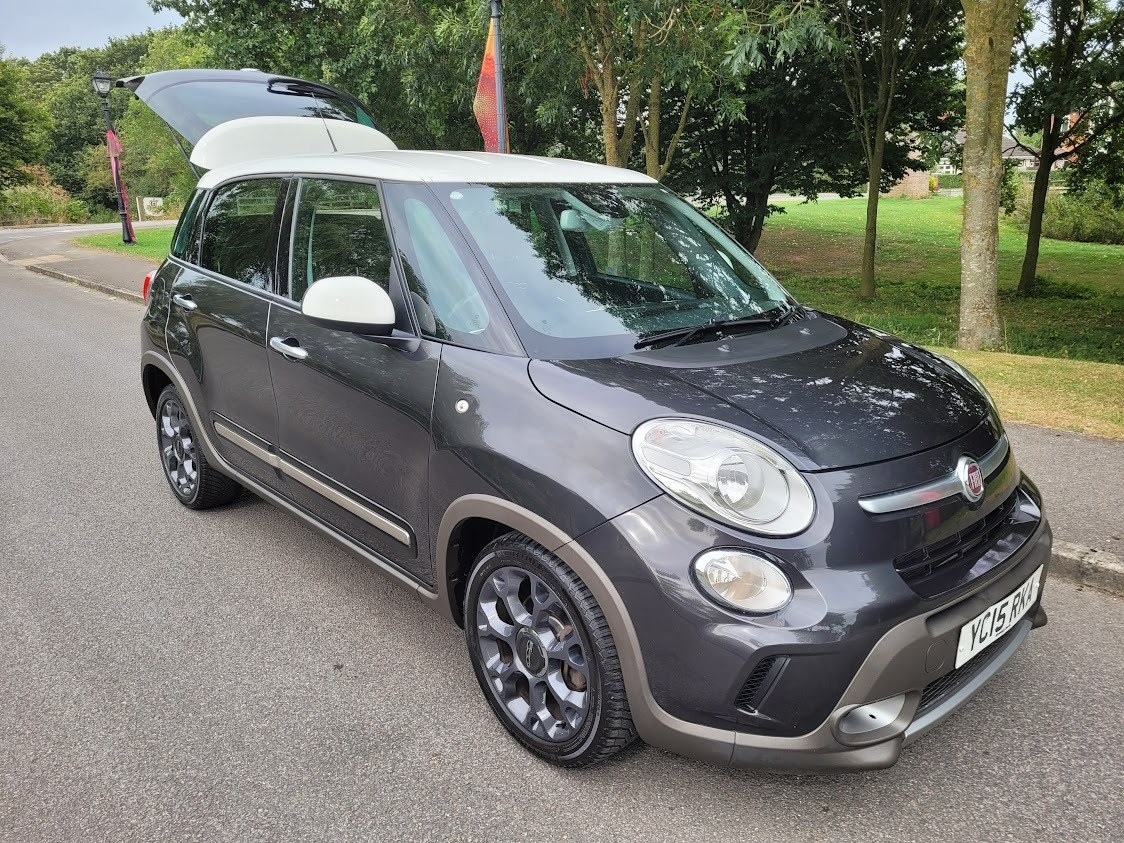 Fiat 500L Listing Image