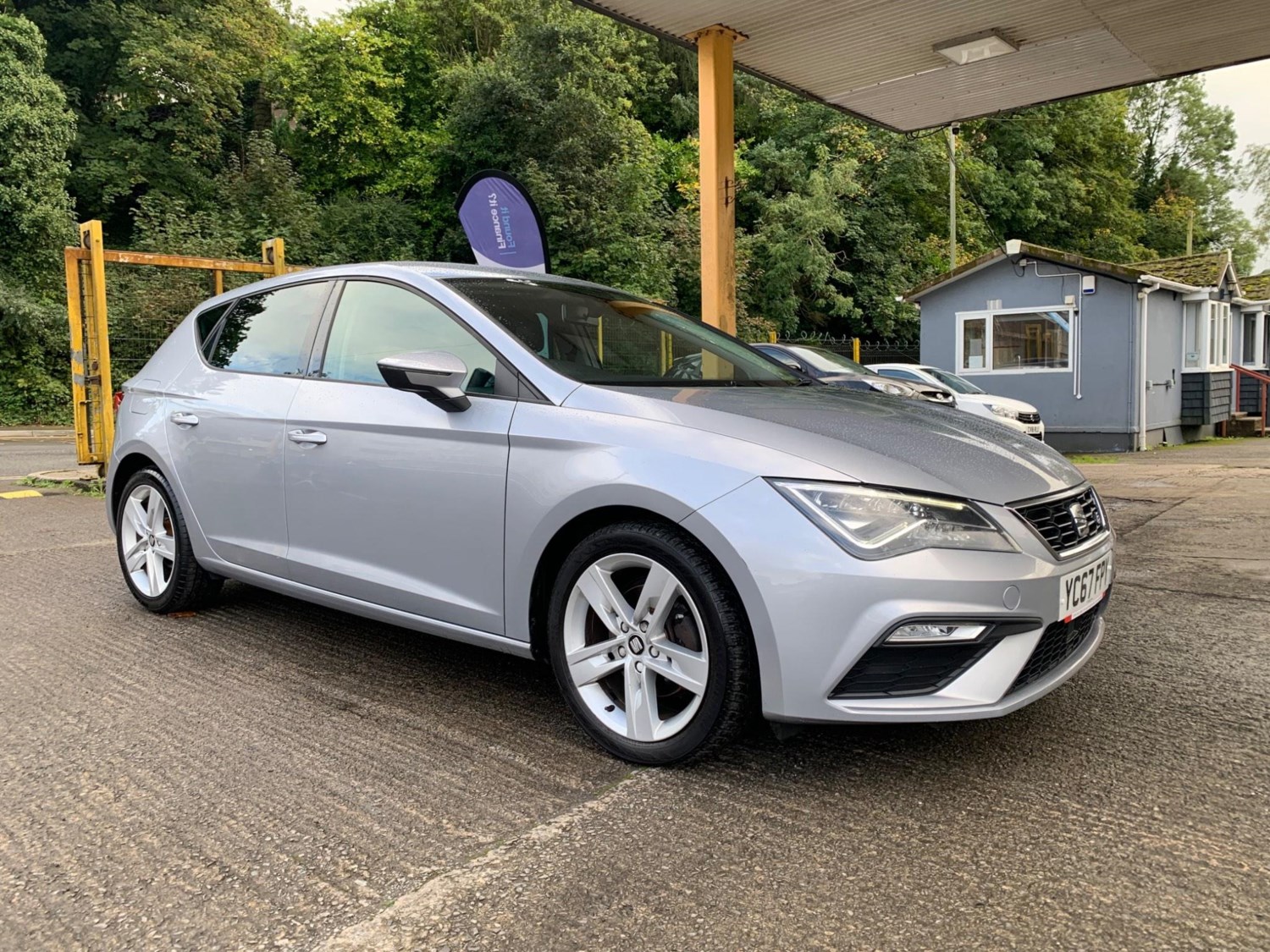 SEAT Leon Listing Image