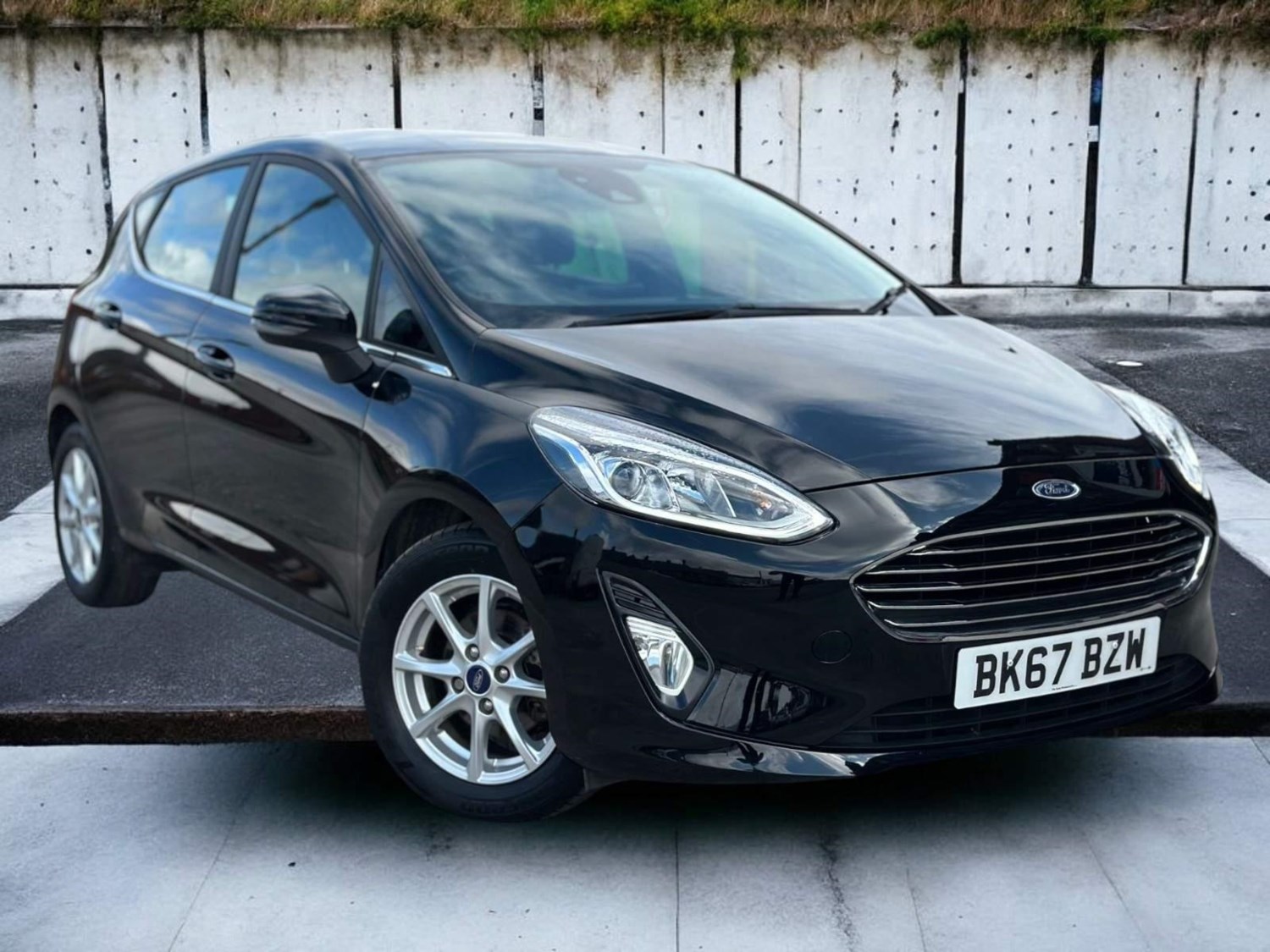 Ford Fiesta Listing Image