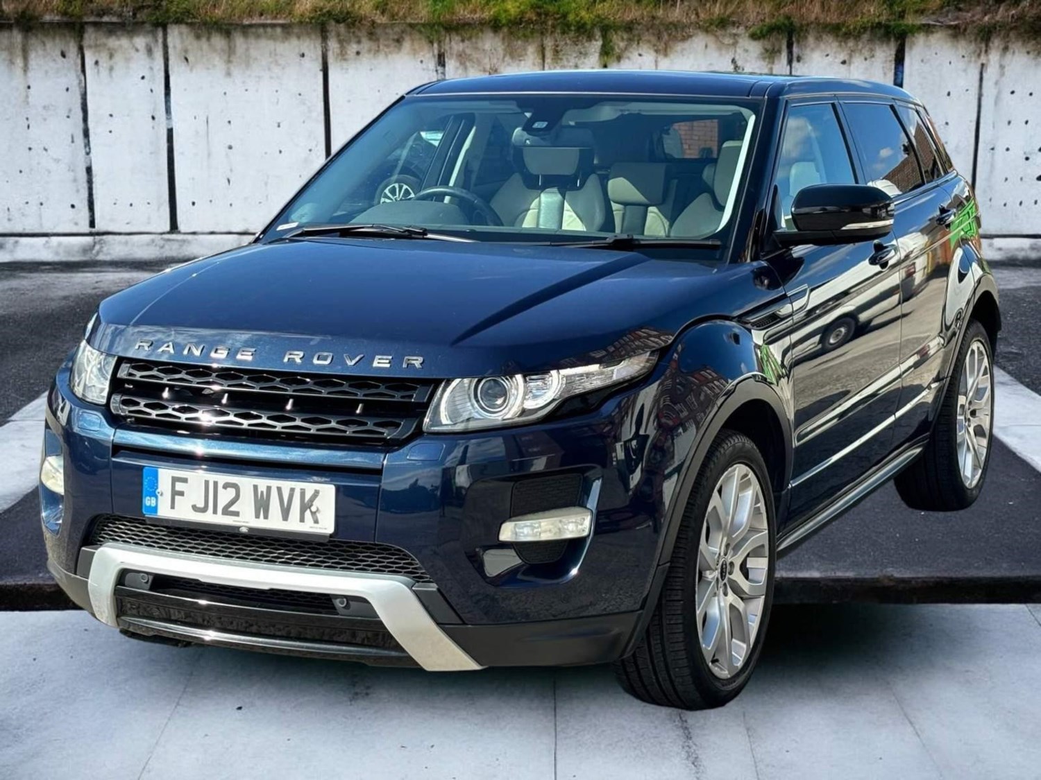 Land Rover Range Rover Evoque Listing Image