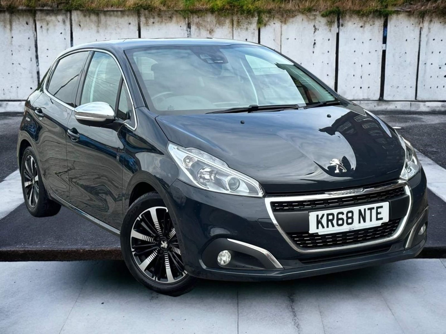 Peugeot 208 Listing Image