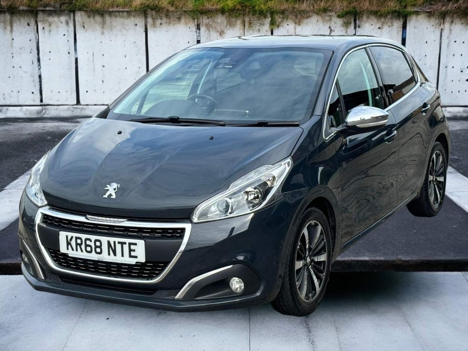 Peugeot 208 Listing Image