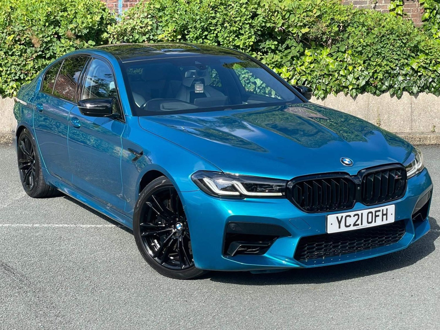 BMW M5 Listing Image