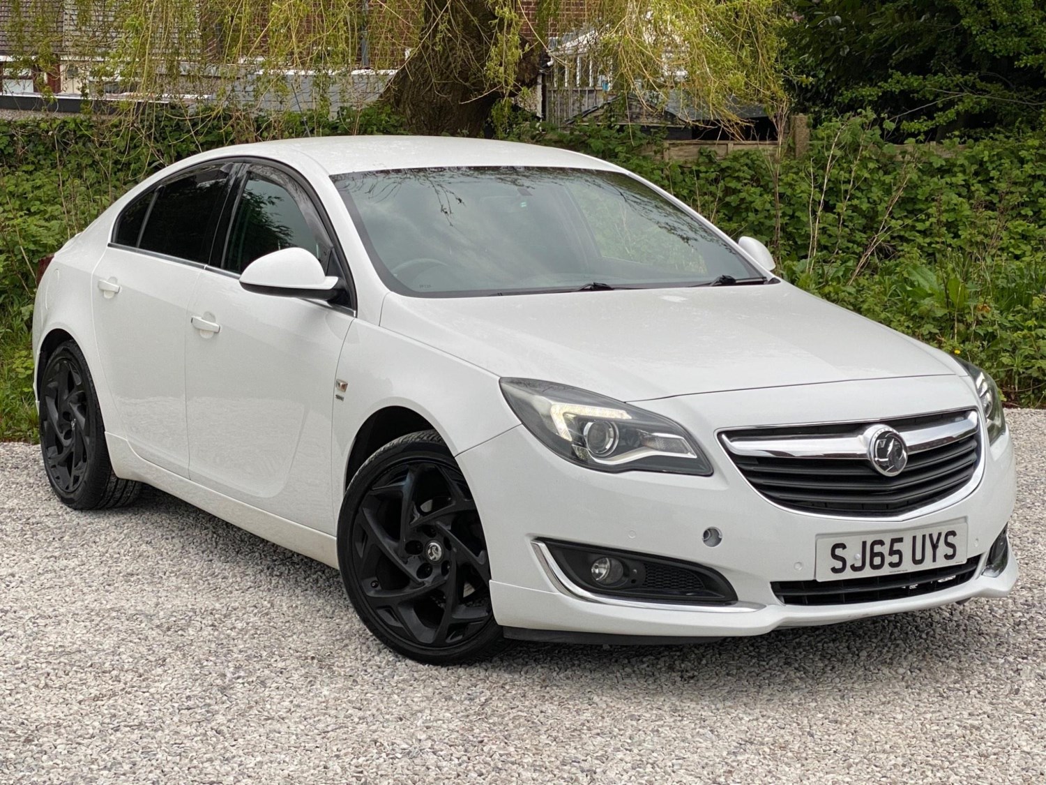 Vauxhall Insignia Listing Image