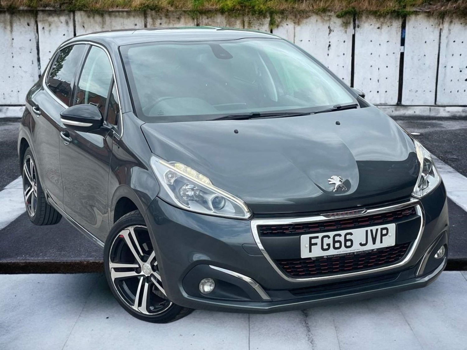 Peugeot 208 Listing Image