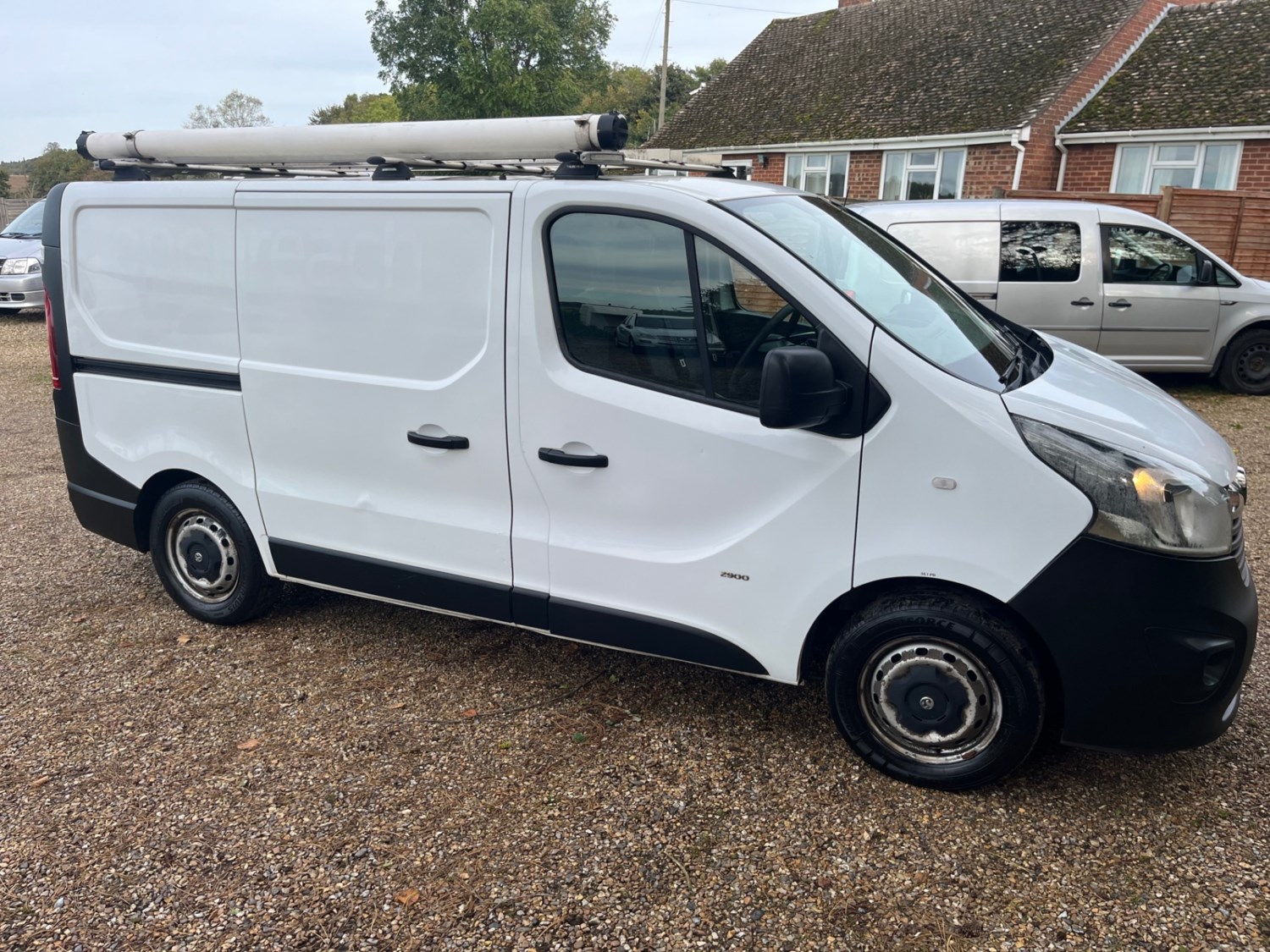 Vauxhall Vivaro Listing Image