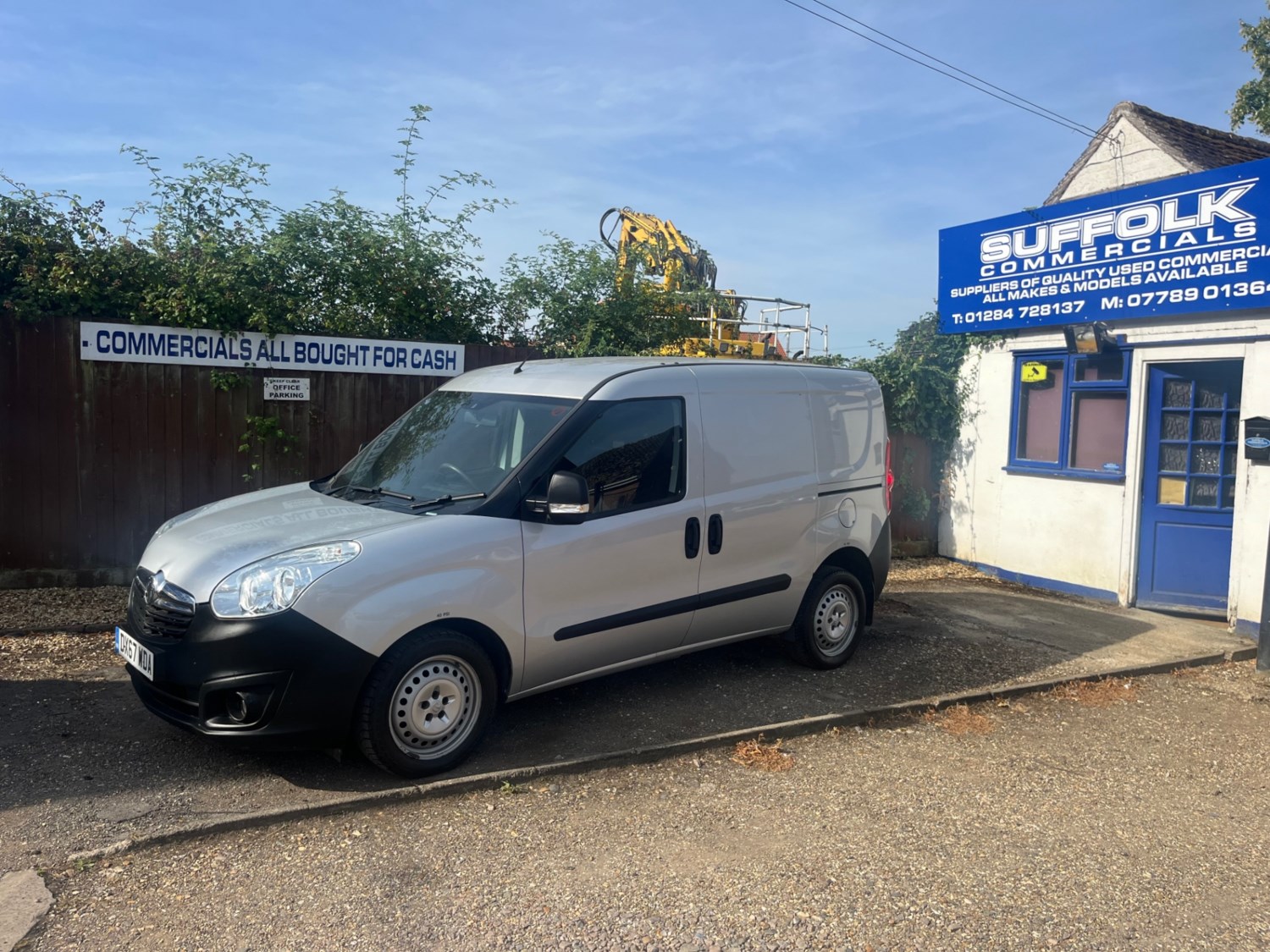 Vauxhall Combo Listing Image