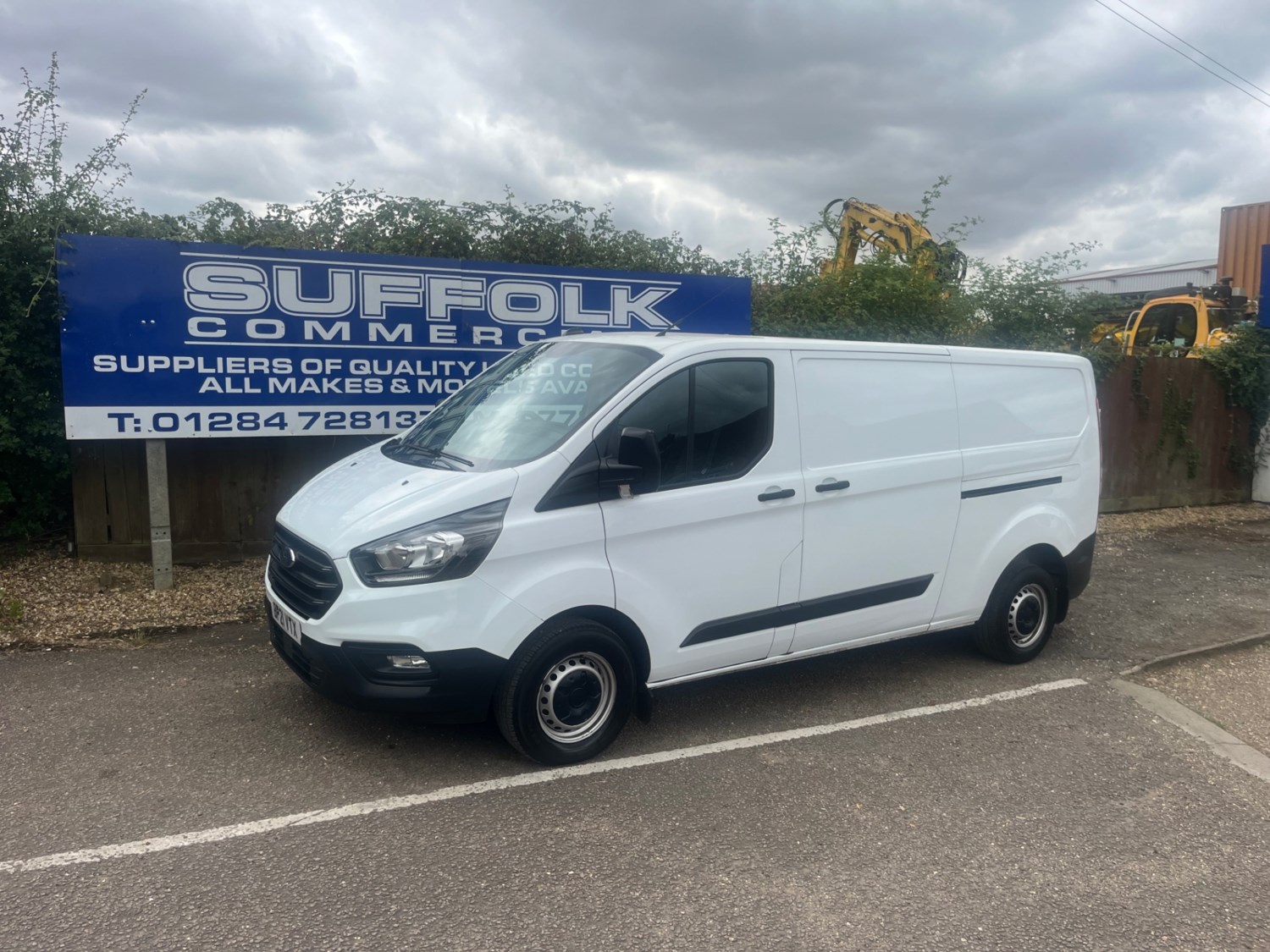 Ford Transit Custom Listing Image