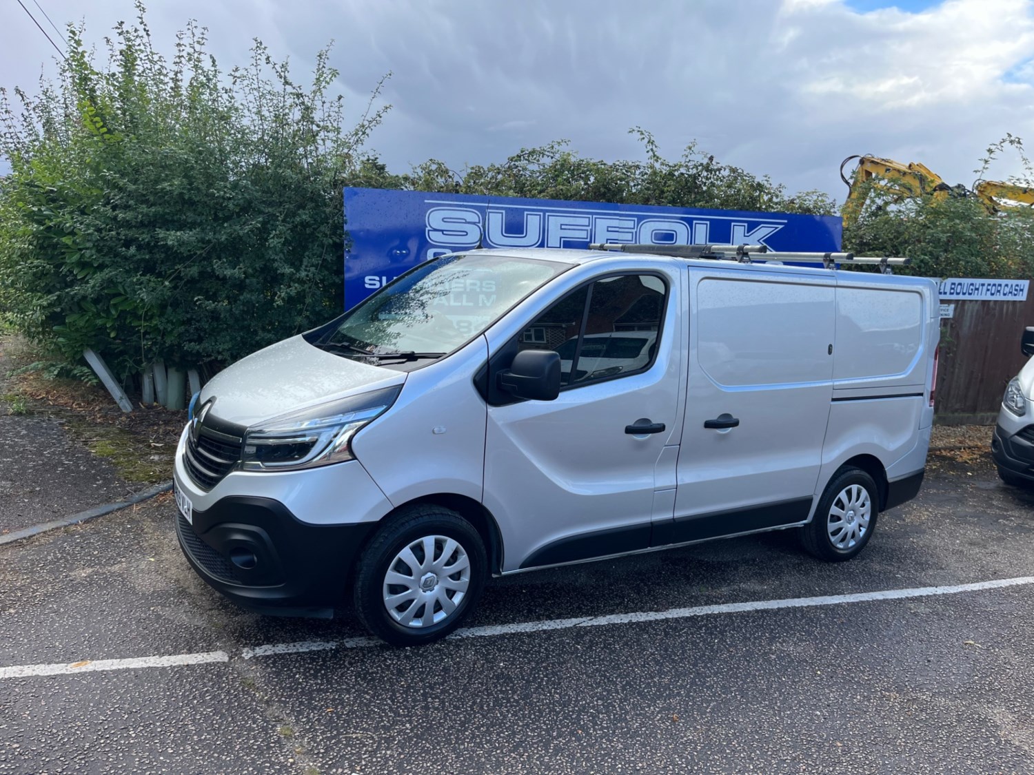 Renault Trafic Listing Image