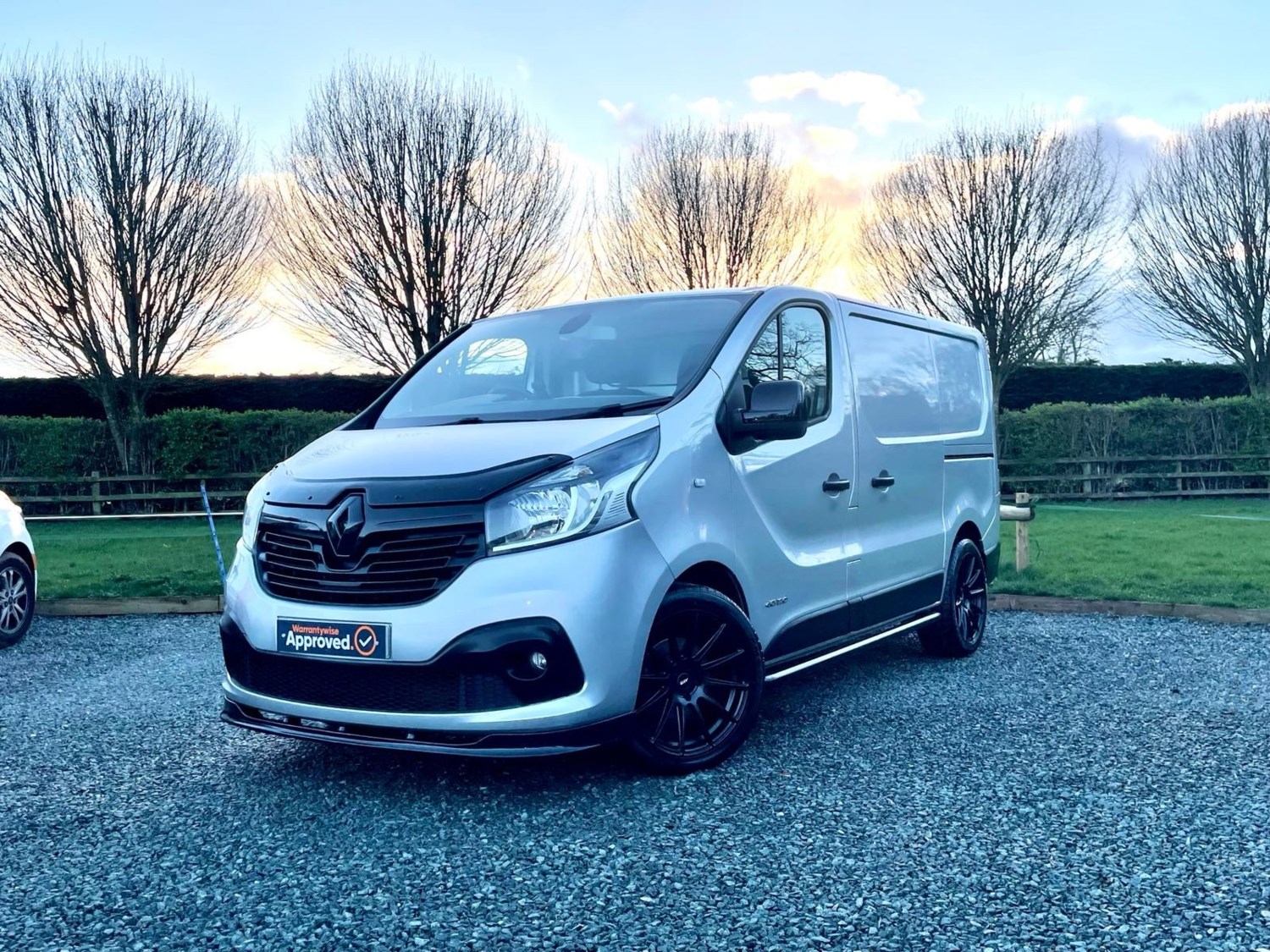 Renault Trafic Listing Image