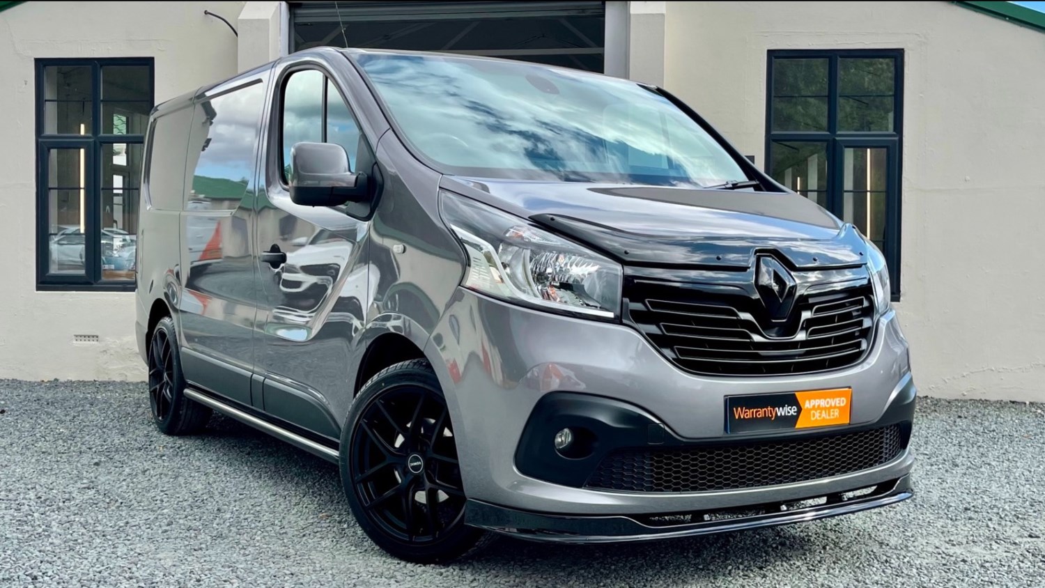 Renault Trafic Listing Image