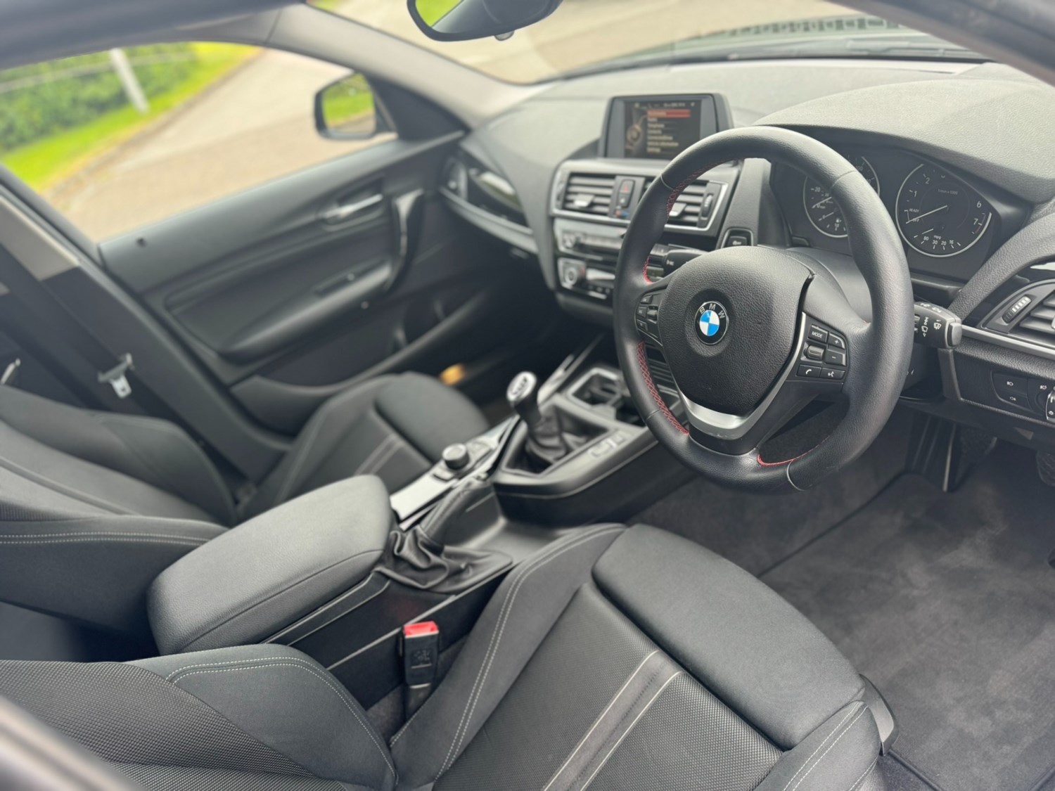 BMW 1 Series Listing Image