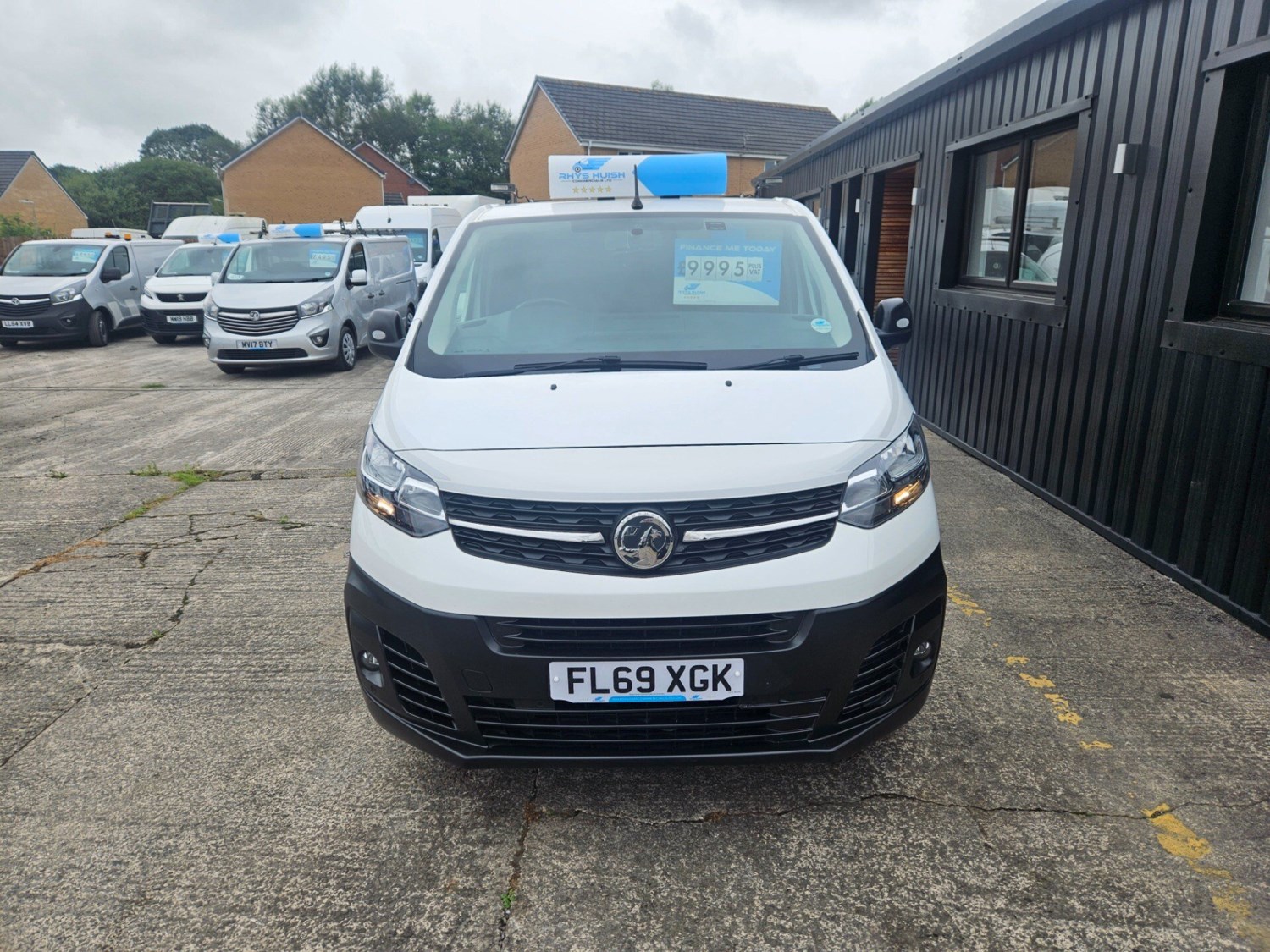 Vauxhall Vivaro Listing Image