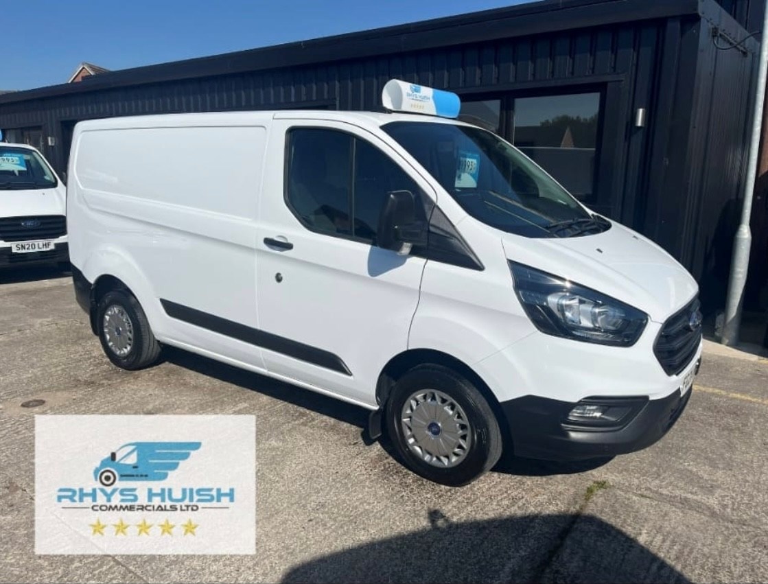 Ford Transit Custom Listing Image