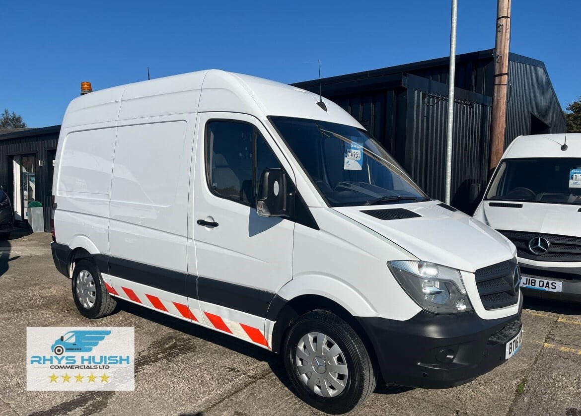 Mercedes-Benz Sprinter Listing Image