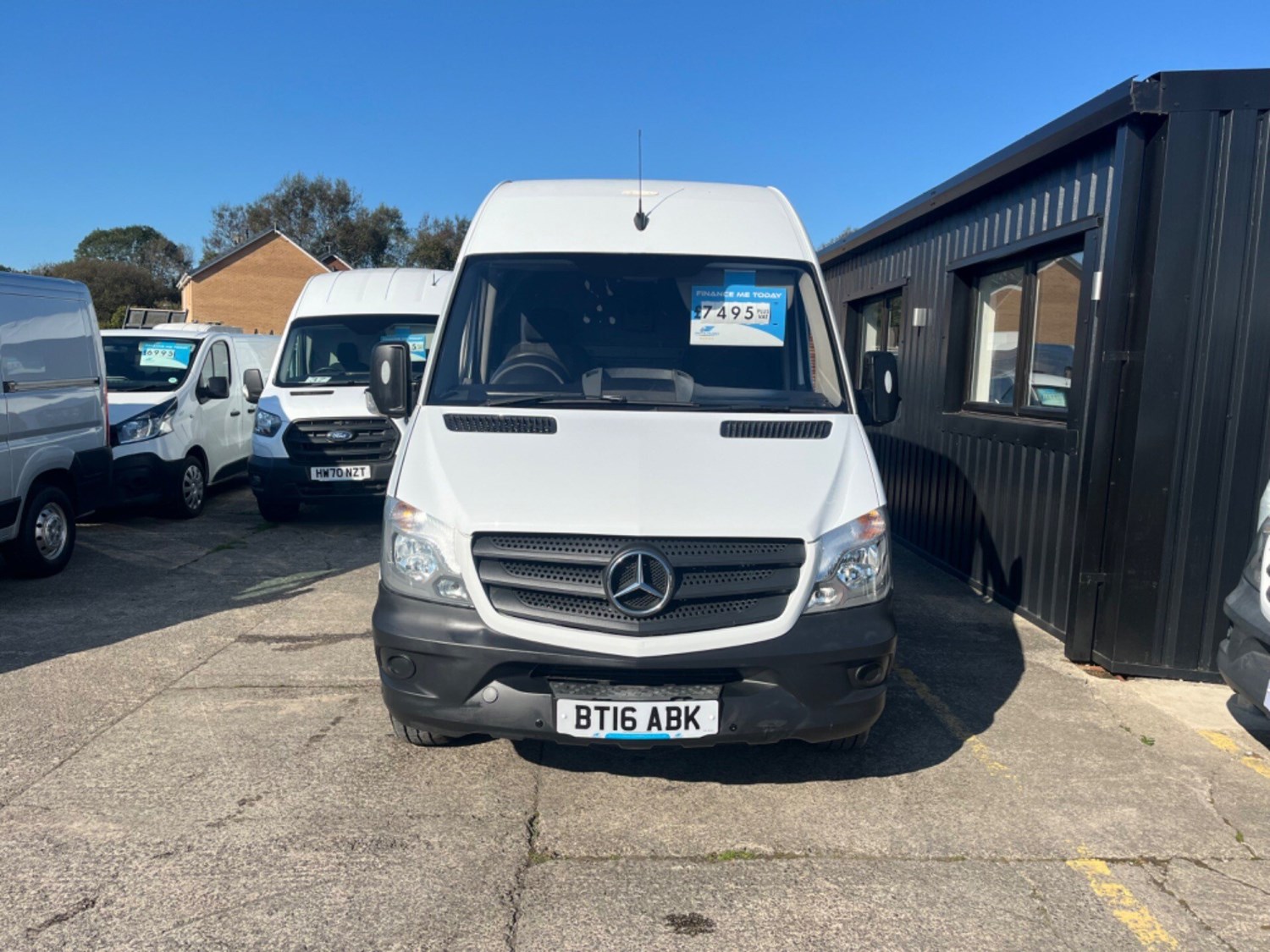 Mercedes-Benz Sprinter Listing Image