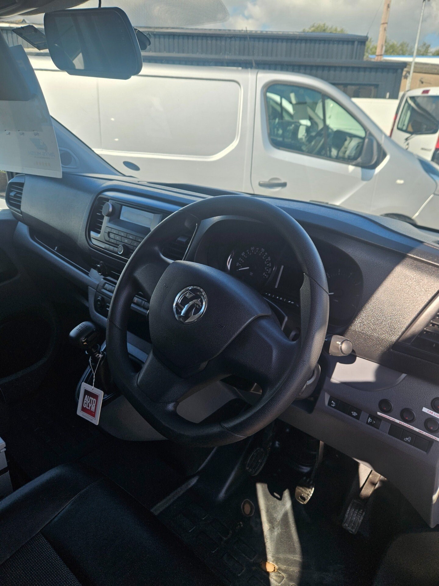 Citroen Dispatch Listing Image