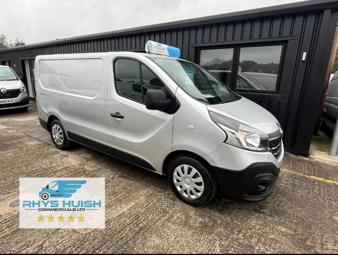 Renault Trafic Listing Image