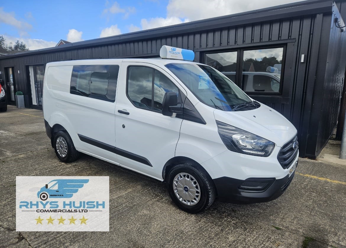 Ford Transit Custom Listing Image