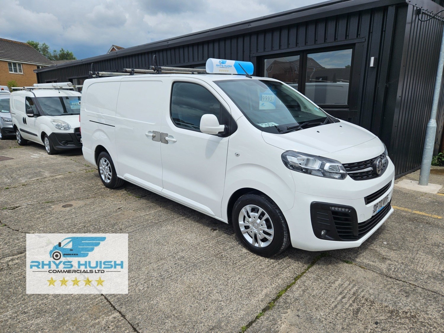 Vauxhall Vivaro Listing Image