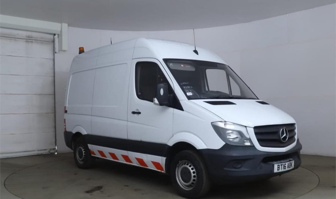 Mercedes-Benz Sprinter Listing Image