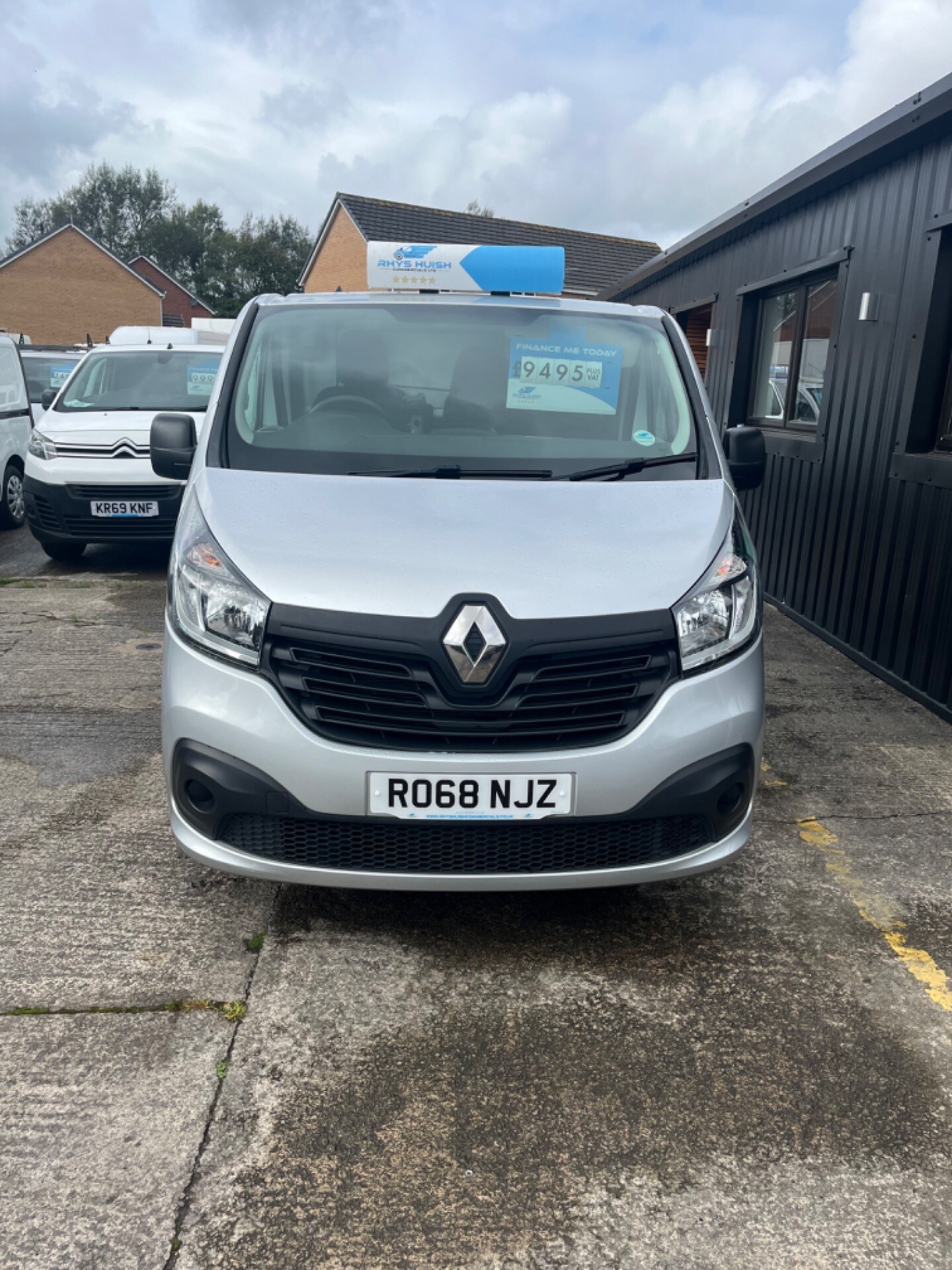 Renault Trafic Listing Image