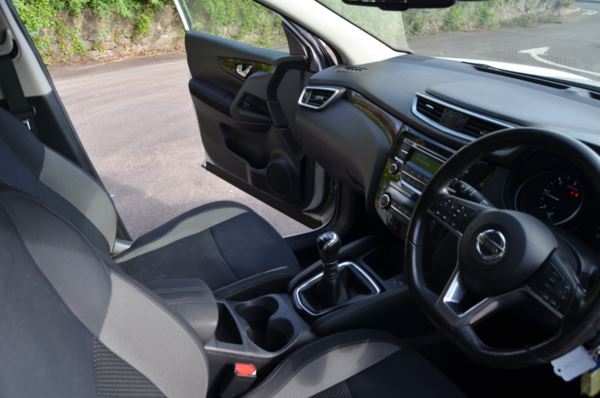 2017 (67) Nissan Qashqai 1.5 dCi Acenta 5dr For Sale In Minehead, Somerset