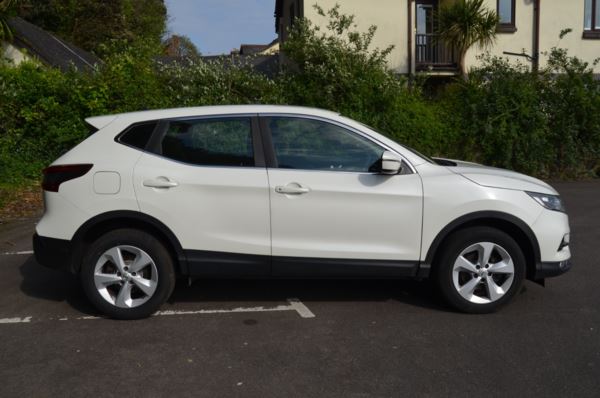 2017 (67) Nissan Qashqai 1.5 dCi Acenta 5dr For Sale In Minehead, Somerset