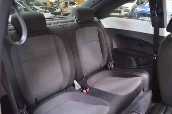 2015 (64) Volkswagen Beetle 1.6 TDI BlueMotion Tech Design 3dr For Sale In Minehead, Somerset