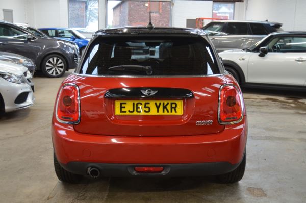 2015 (65) MINI HATCHBACK 1.5 Cooper 5dr Auto For Sale In Minehead, Somerset