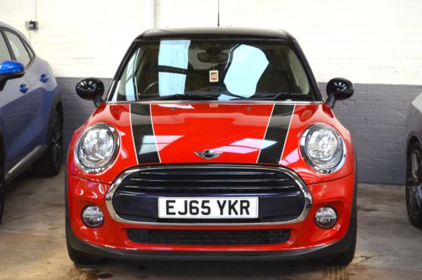 2015 (65) MINI HATCHBACK 1.5 Cooper 5dr Auto For Sale In Minehead, Somerset