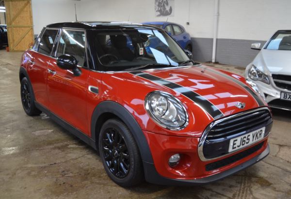 2015 (65) MINI HATCHBACK 1.5 Cooper 5dr Auto For Sale In Minehead, Somerset